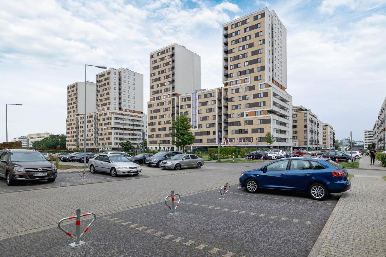 Osiedle Avia Harmonious Apartment With Balcony & Parking Cracow By Renters Prestige Krasków Exterior foto