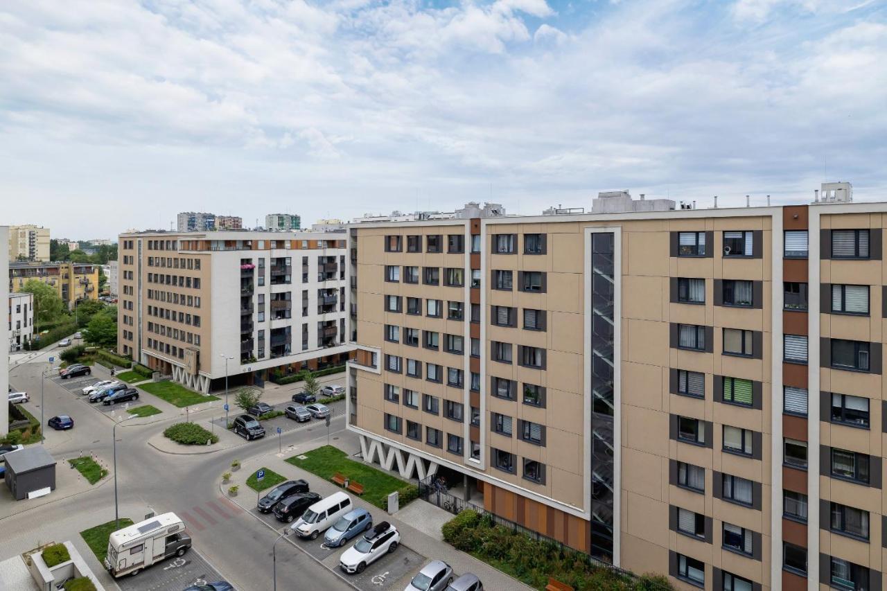 Osiedle Avia Harmonious Apartment With Balcony & Parking Cracow By Renters Prestige Krasków Exterior foto